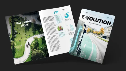 Cover and double spread of the magazin called E-Volution